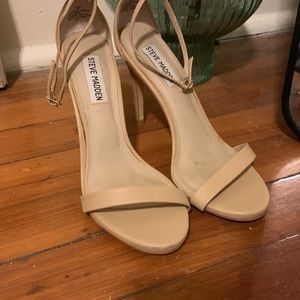 Steve Madden Nude Heels